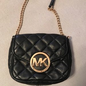 michael kors cross body